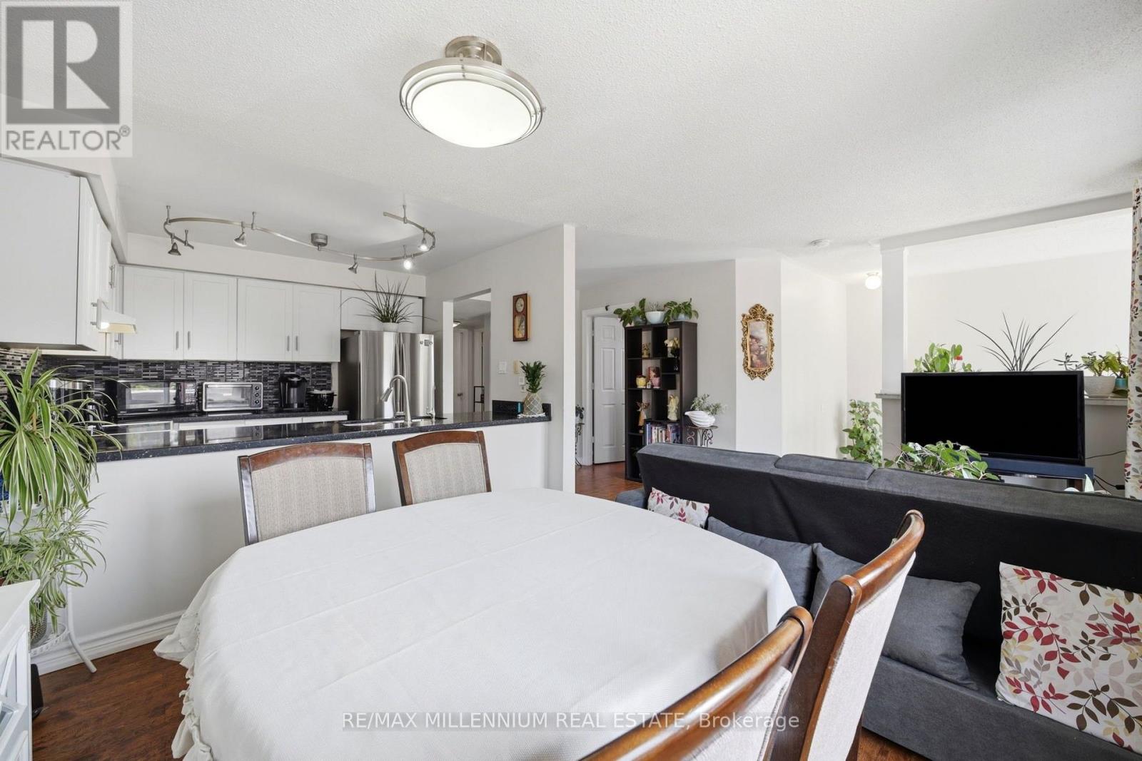 24 - 115 Bristol Road E, Mississauga, Ontario  L4Z 3P7 - Photo 20 - W13737242