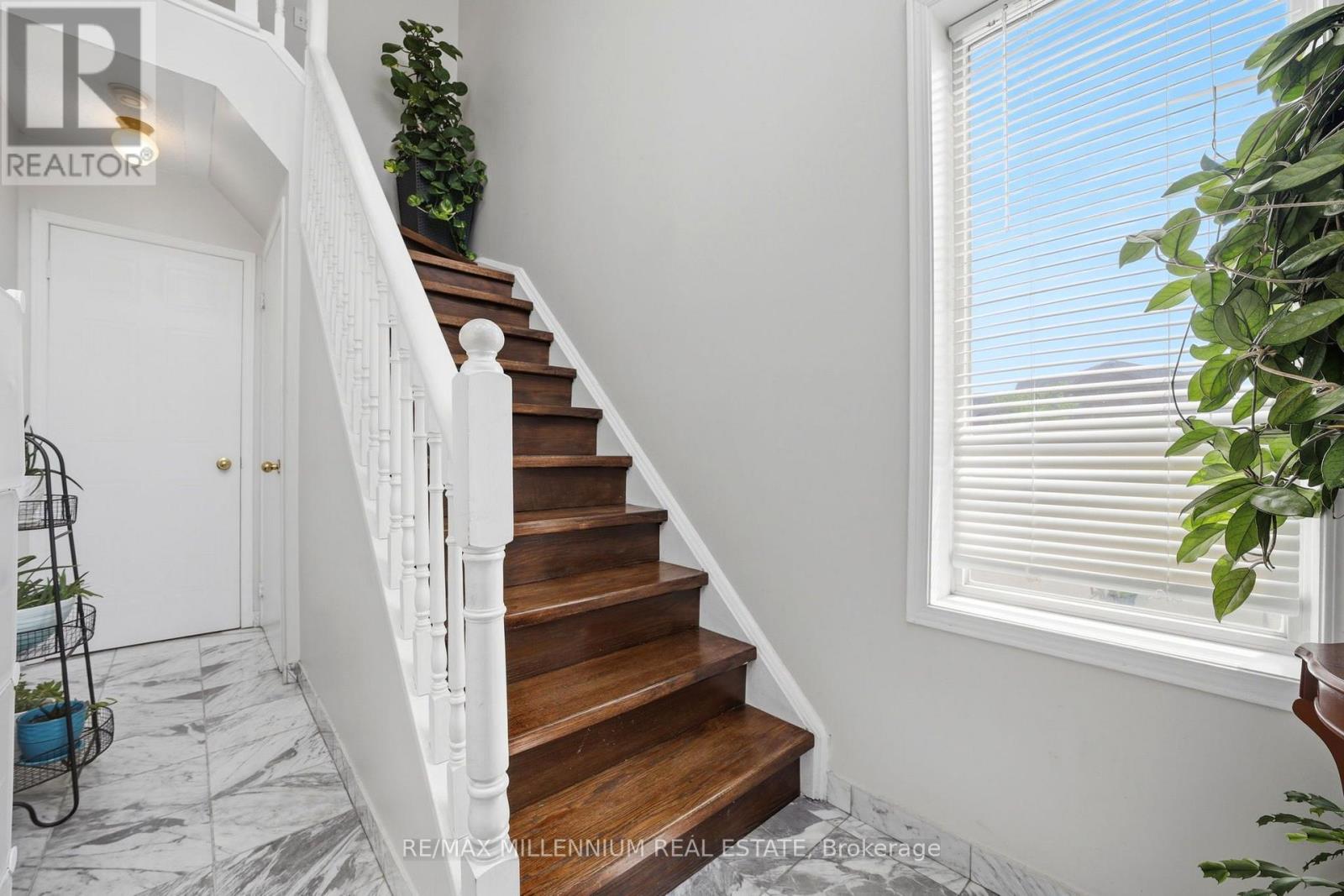 24 - 115 Bristol Road E, Mississauga, Ontario  L4Z 3P7 - Photo 5 - W13737242