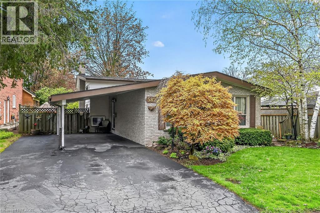 582 WOODVIEW Road, Burlington, Ontario