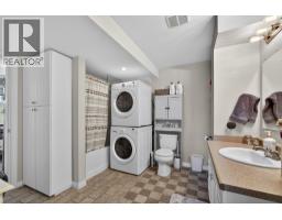 2490 Sexsmith Road, Kelowna, British Columbia  V1V 2E9 - Photo 25 - 10395455