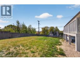 2490 Sexsmith Road, Kelowna, British Columbia  V1V 2E9 - Photo 33 - 10395455