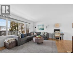 2490 Sexsmith Road, Kelowna, British Columbia  V1V 2E9 - Photo 4 - 10395455