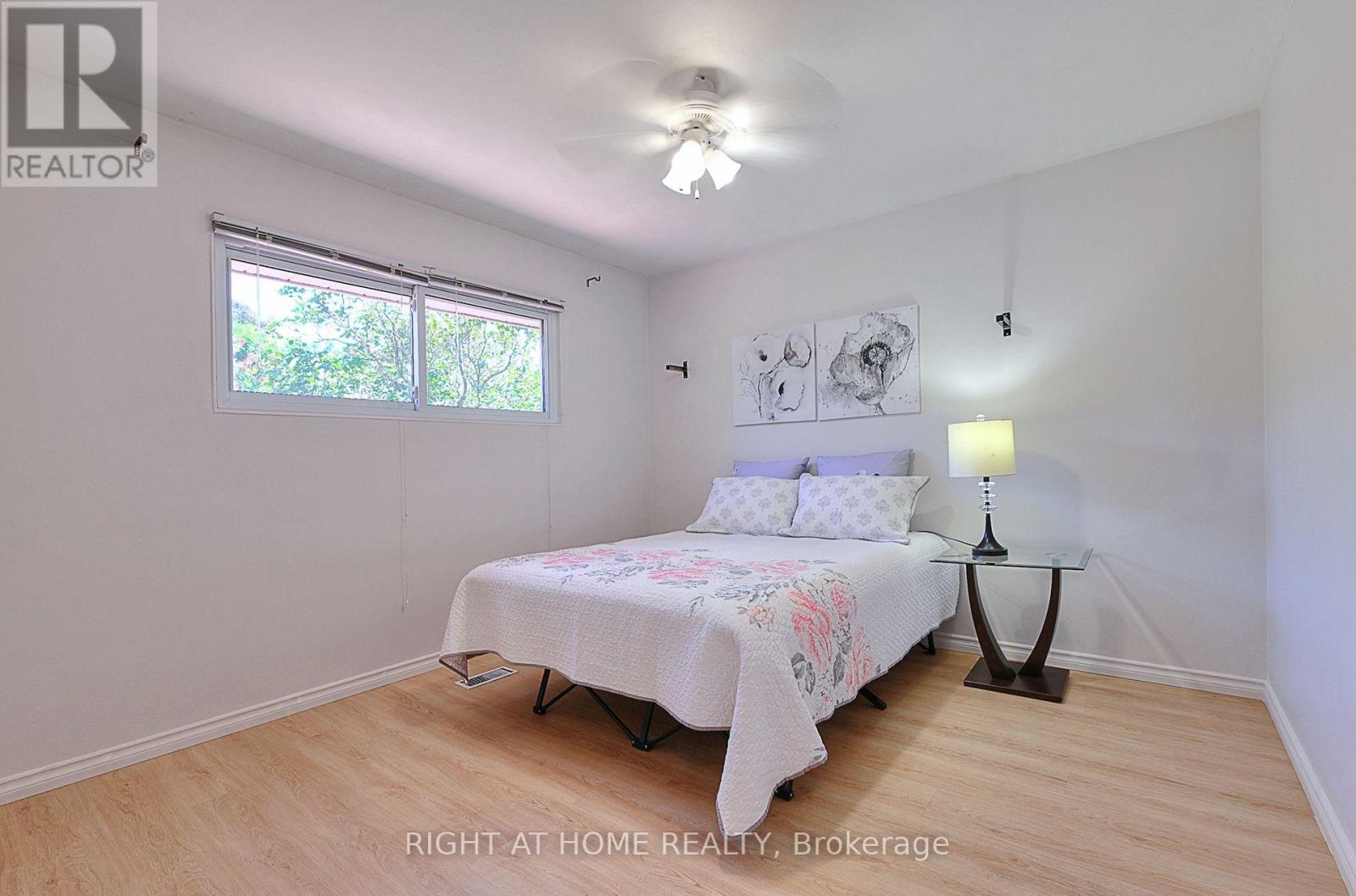 245 West 33rd Street, Hamilton, Ontario  L9C 5J7 - Photo 12 - X13737118