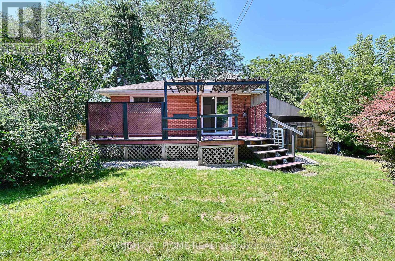 245 West 33rd Street, Hamilton, Ontario  L9C 5J7 - Photo 23 - X13737118