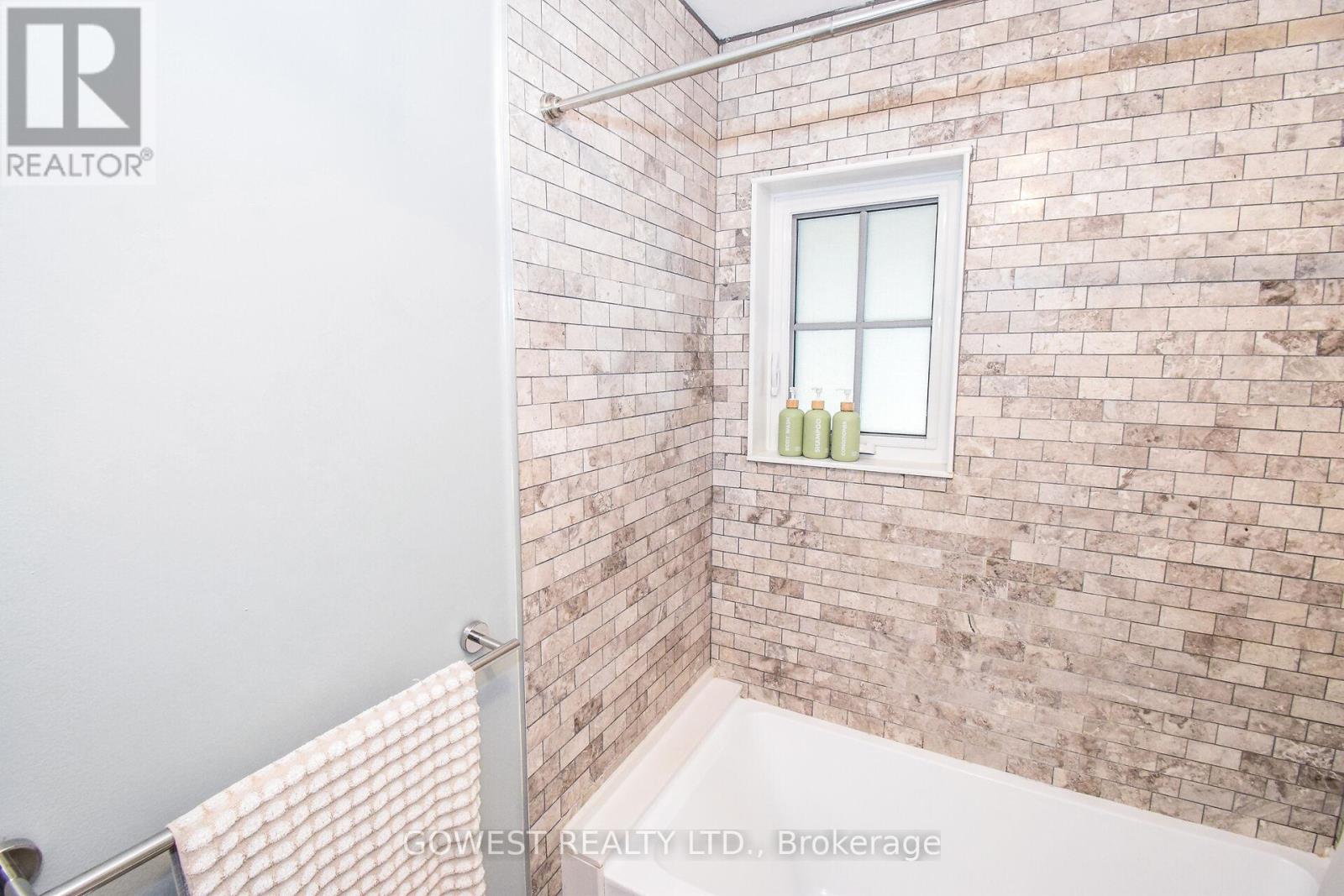 98 Delater Street, Niagara-On-The-Lake, Ontario  L0S 1J0 - Photo 19 - X13737246