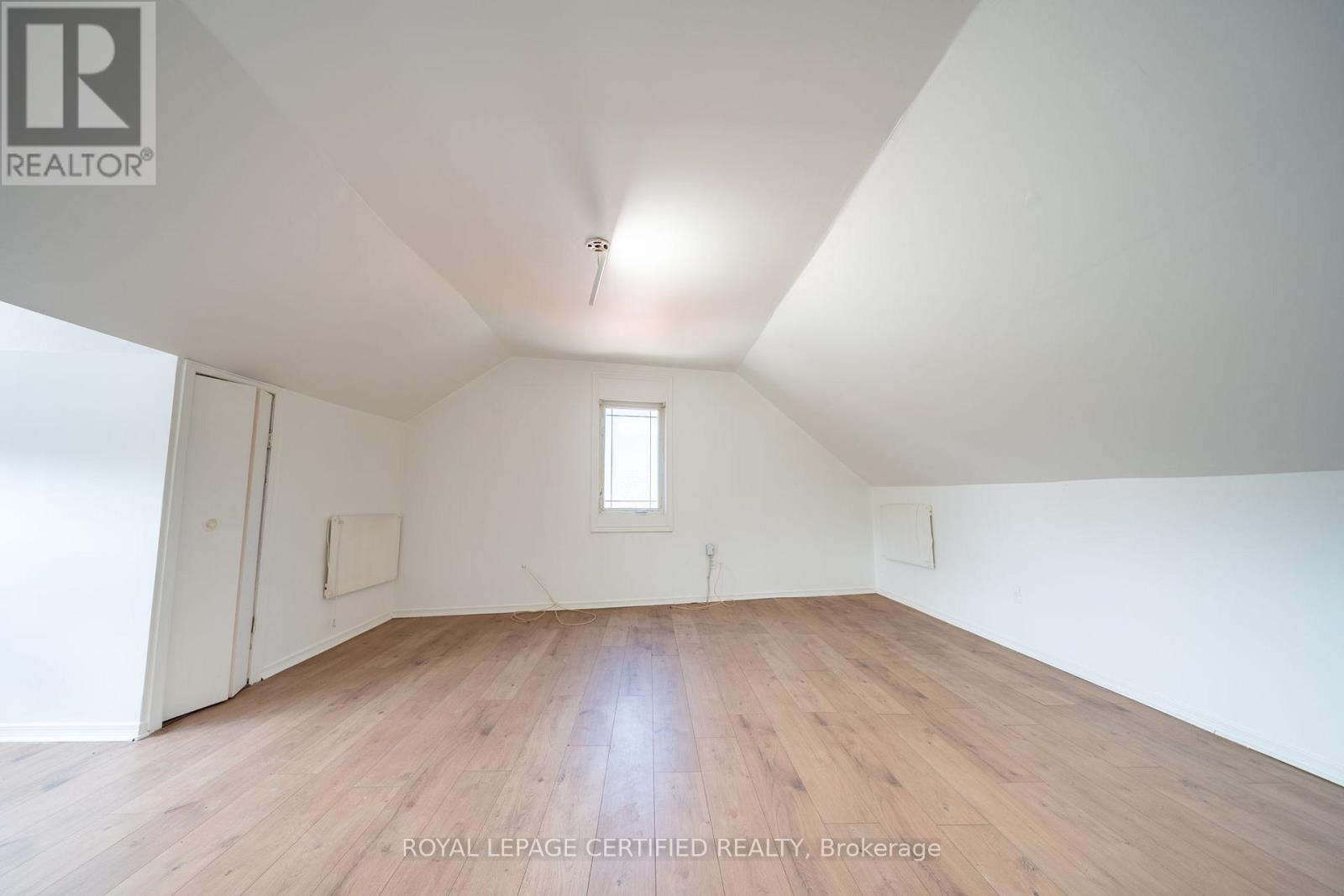 10 Fairleigh Avenue N, Hamilton, Ontario  L8L 6H2 - Photo 14 - X13737250