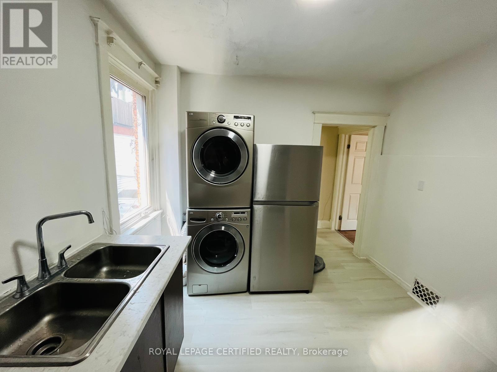10 Fairleigh Avenue N, Hamilton, Ontario  L8L 6H2 - Photo 22 - X13737250