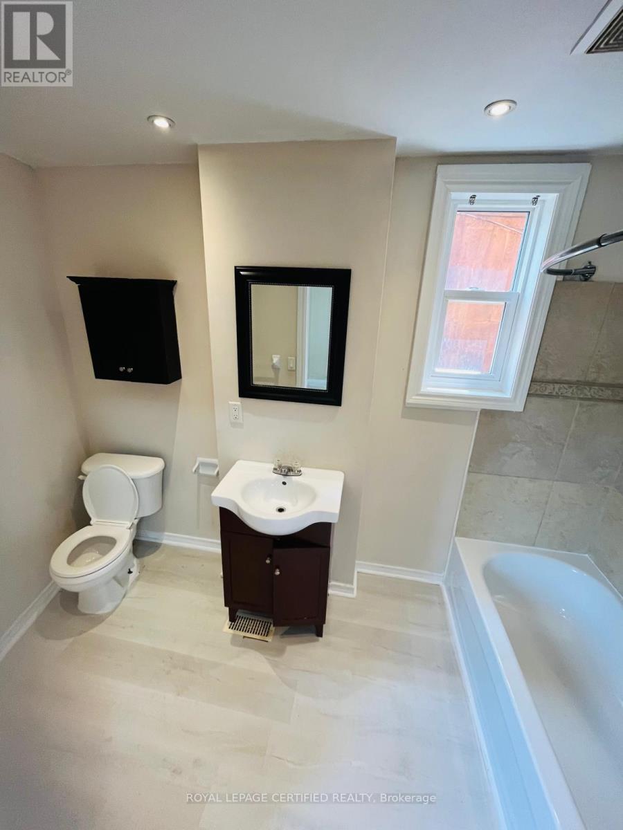 10 Fairleigh Avenue N, Hamilton, Ontario  L8L 6H2 - Photo 23 - X13737250