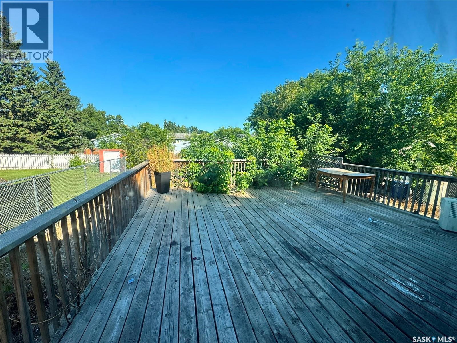 12 Bowerman Crescent, Prince Albert, Saskatchewan  S6V 6K2 - Photo 13 - SK047322