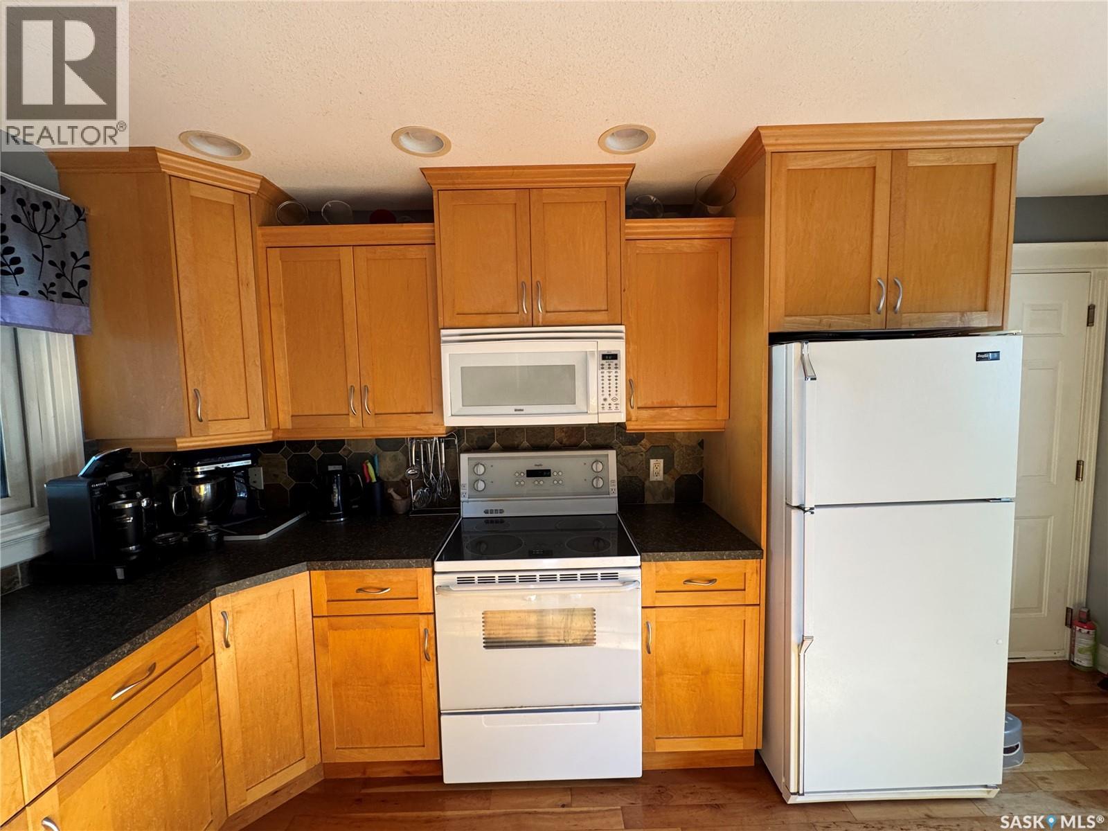 1209 Shannon Road, Regina, Saskatchewan  S4S 5K9 - Photo 7 - SK047321