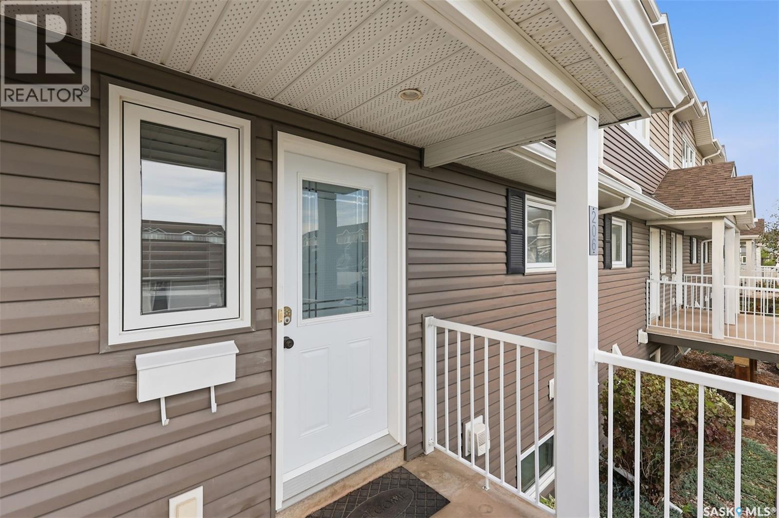 206 275 Pringle Lane, Saskatoon, Saskatchewan  S7T 0T5 - Photo 4 - SK047315