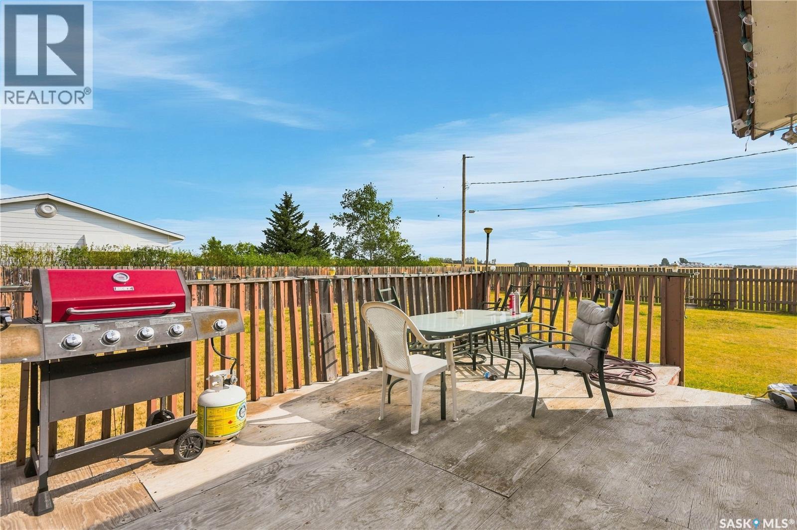 117 Victoria Street, Mortlach, Saskatchewan  S0H 3E0 - Photo 34 - SK047228