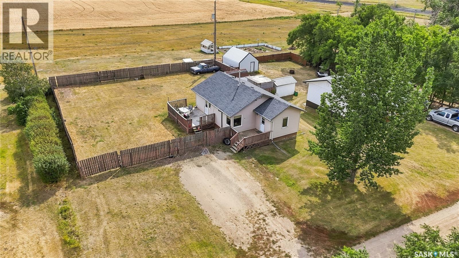 117 Victoria Street, Mortlach, Saskatchewan  S0H 3E0 - Photo 39 - SK047228