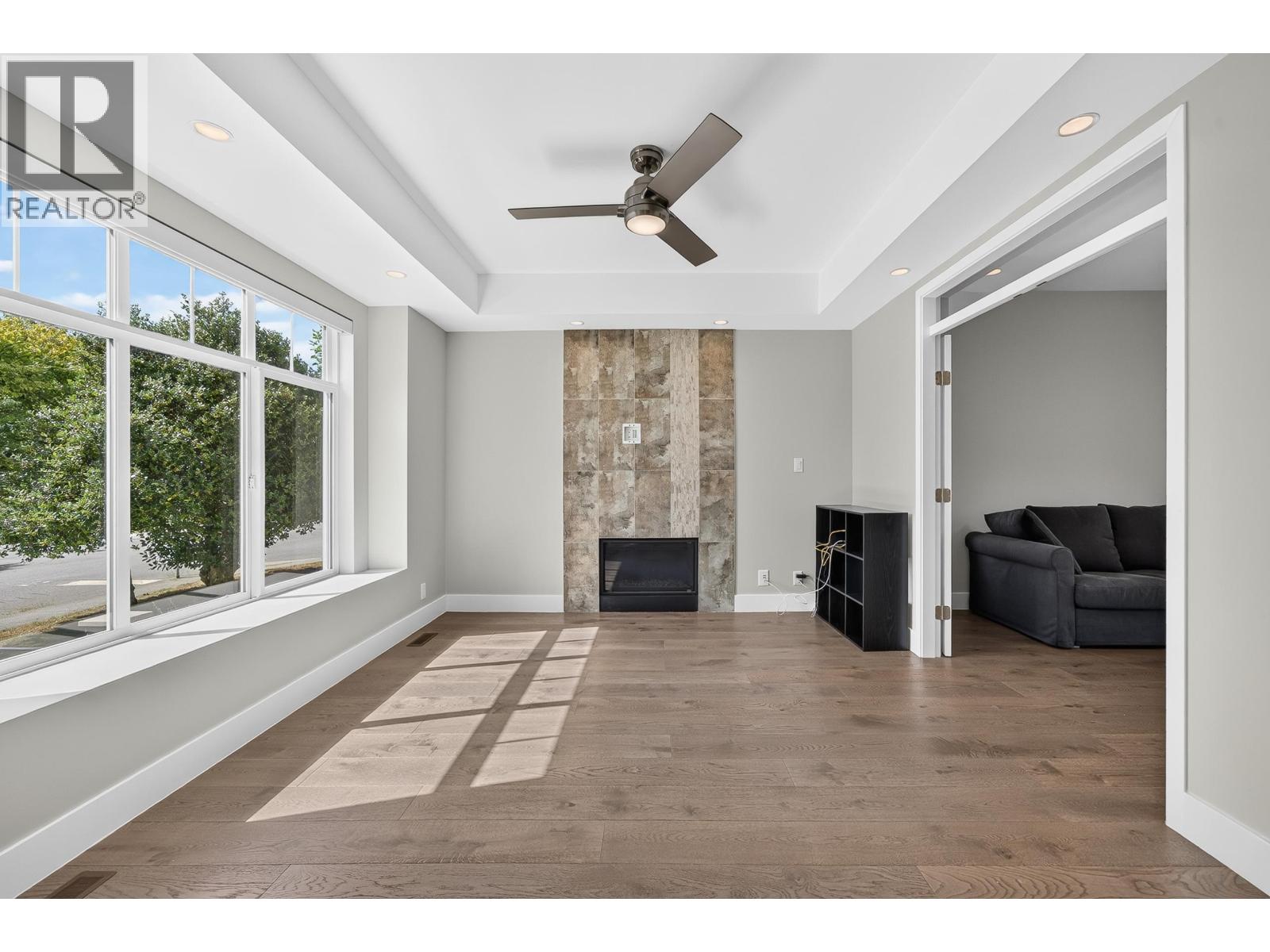 4809 Georgia Street, Burnaby, British Columbia  V5C 2W1 - Photo 7 - R3160433