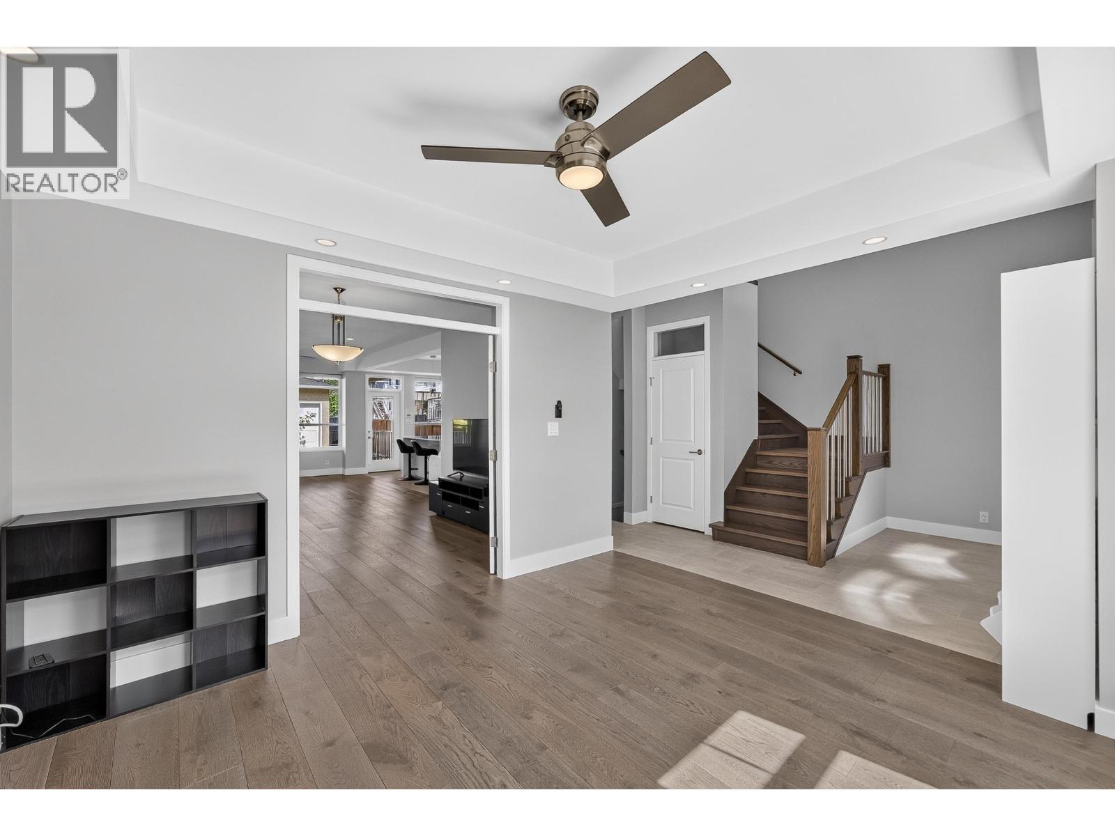 4809 Georgia Street, Burnaby, British Columbia  V5C 2W1 - Photo 8 - R3160433