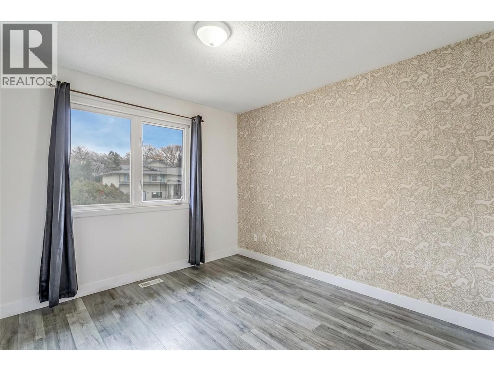 758 Josselyn Court, Kelowna, British Columbia  V1X 6A4 - Photo 18 - 10369633
