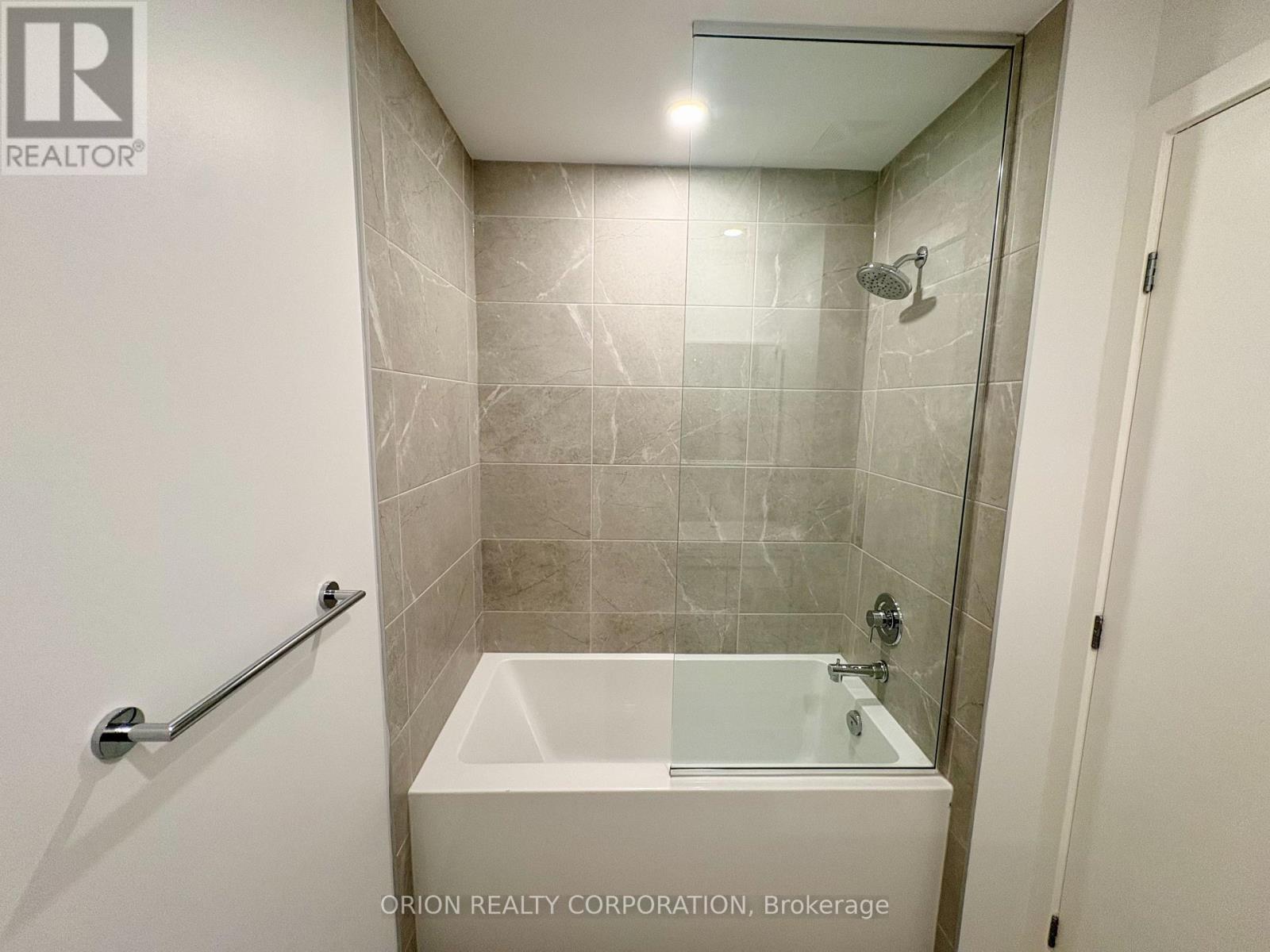 211 - 5 Meadowdale Road, Vaughan, Ontario  L4K 0C7 - Photo 14 - N13594652