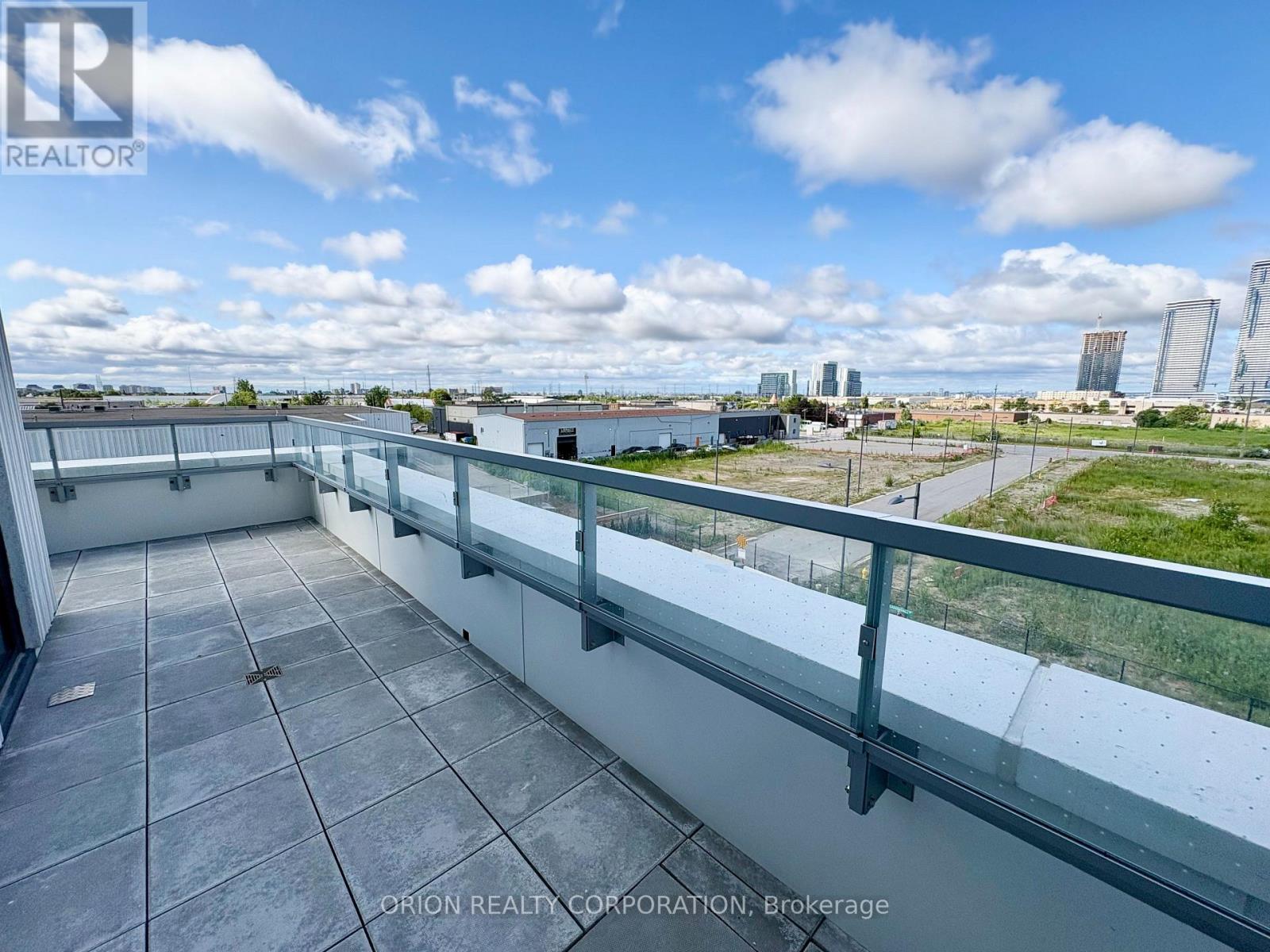 302 - 21 Meadowdale Road, Vaughan, Ontario  L4K 0H6 - Photo 17 - N13663426
