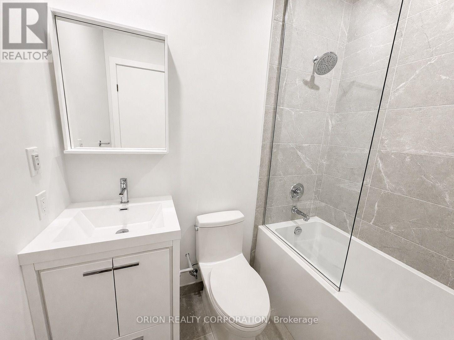 302 - 21 Meadowdale Road, Vaughan, Ontario  L4K 0H6 - Photo 8 - N13663426