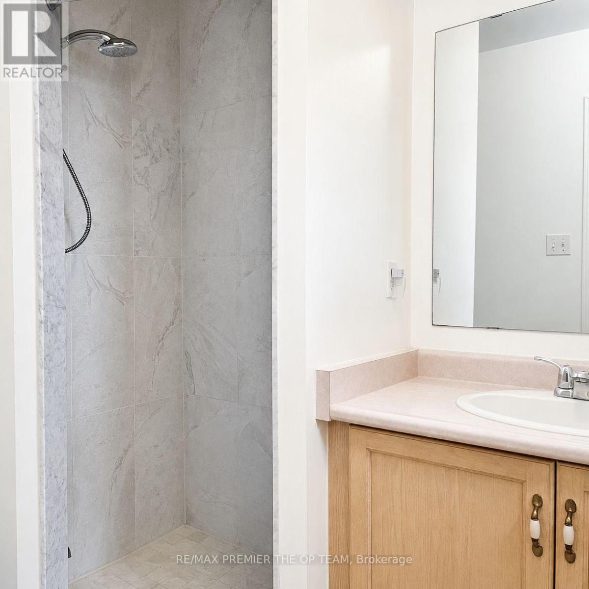 94 Kelso Crescent, Vaughan, Ontario  L6A 2K6 - Photo 16 - N13733622