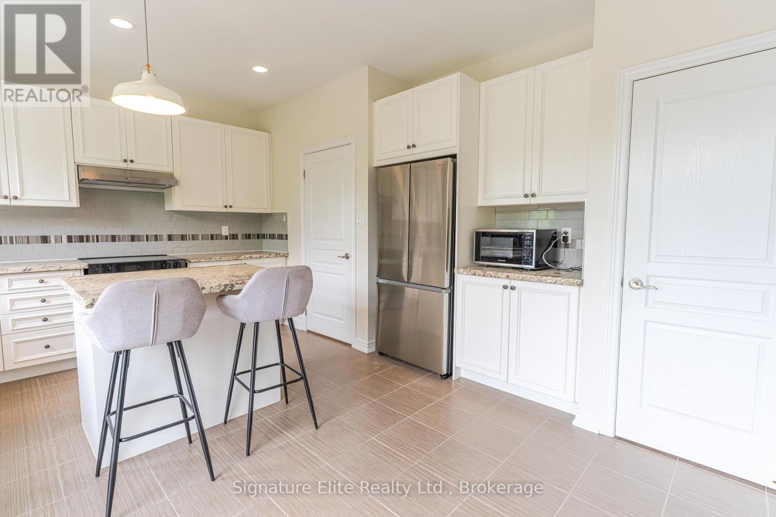 8 Teaberry Terrace, Brampton, Ontario  L6Y 0Y1 - Photo 33 - W13528754