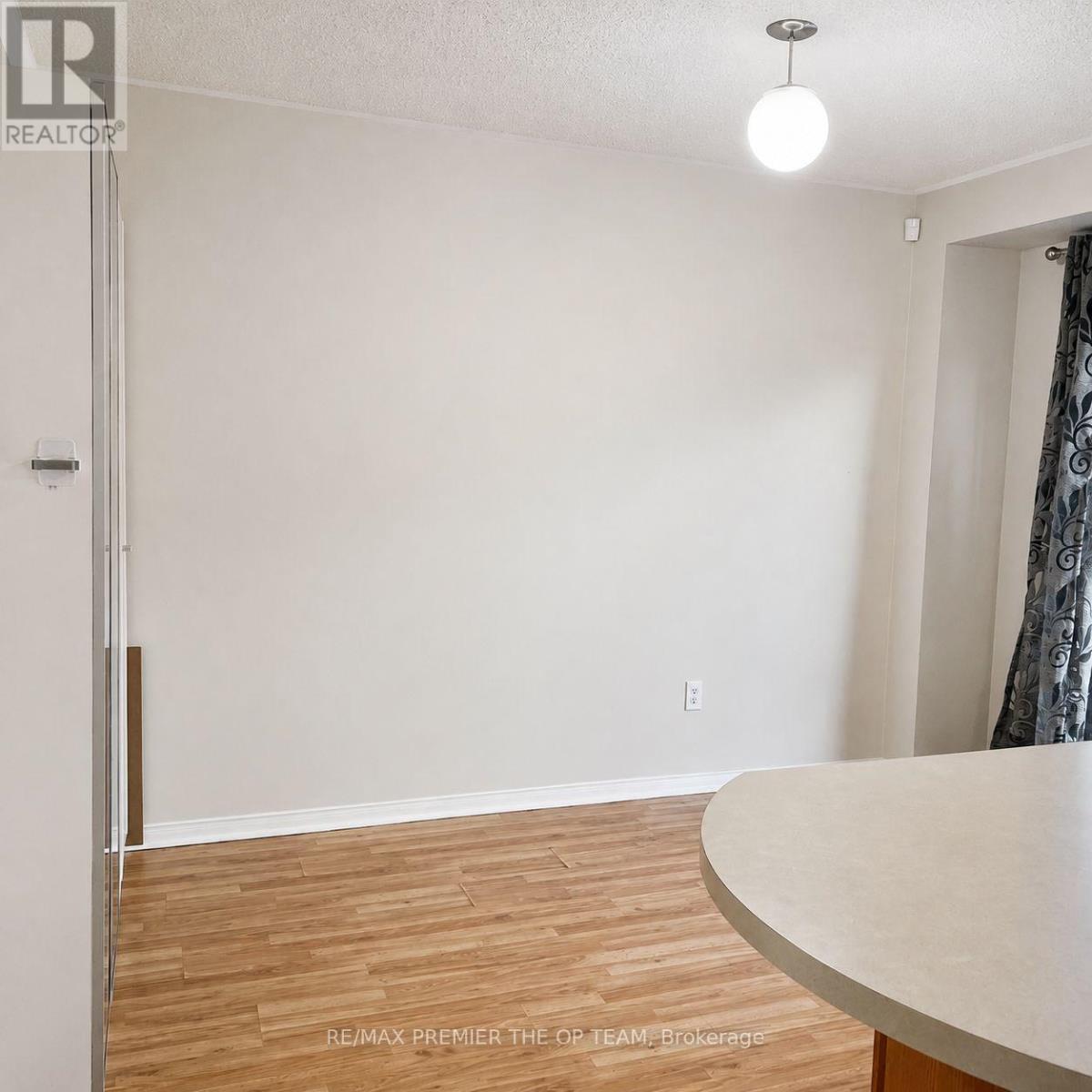 94 Kelso Crescent, Vaughan, Ontario  L6A 2K6 - Photo 9 - N13733622