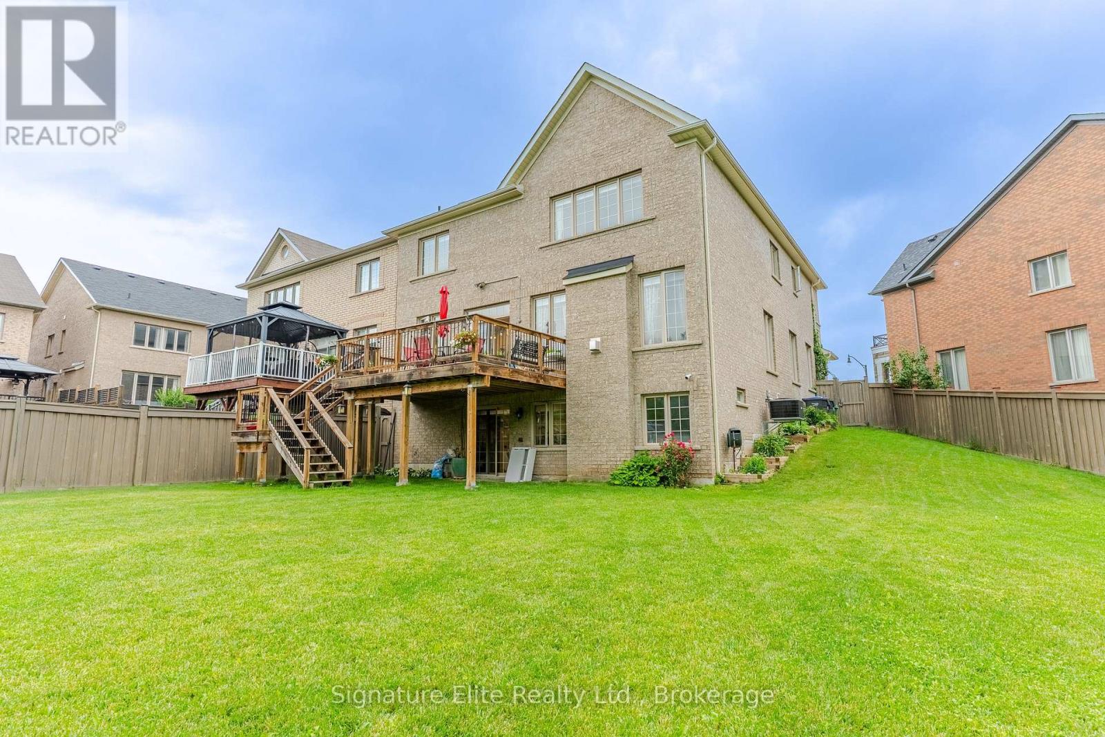 8 Teaberry Terrace, Brampton, Ontario  L6Y 0Y1 - Photo 36 - W13528754