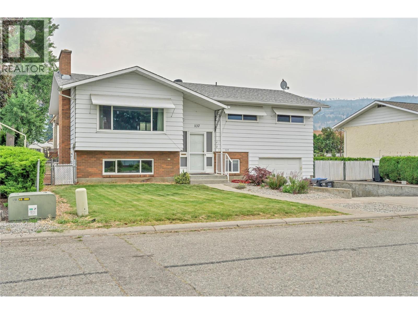 137 Murray Drive, Penticton, British Columbia