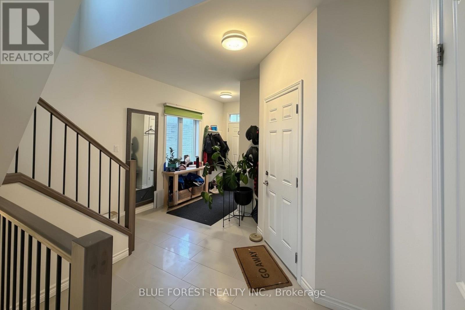 3584 Singleton Avenue, London South, Ontario  N6L 0C9 - Photo 4 - X13737358