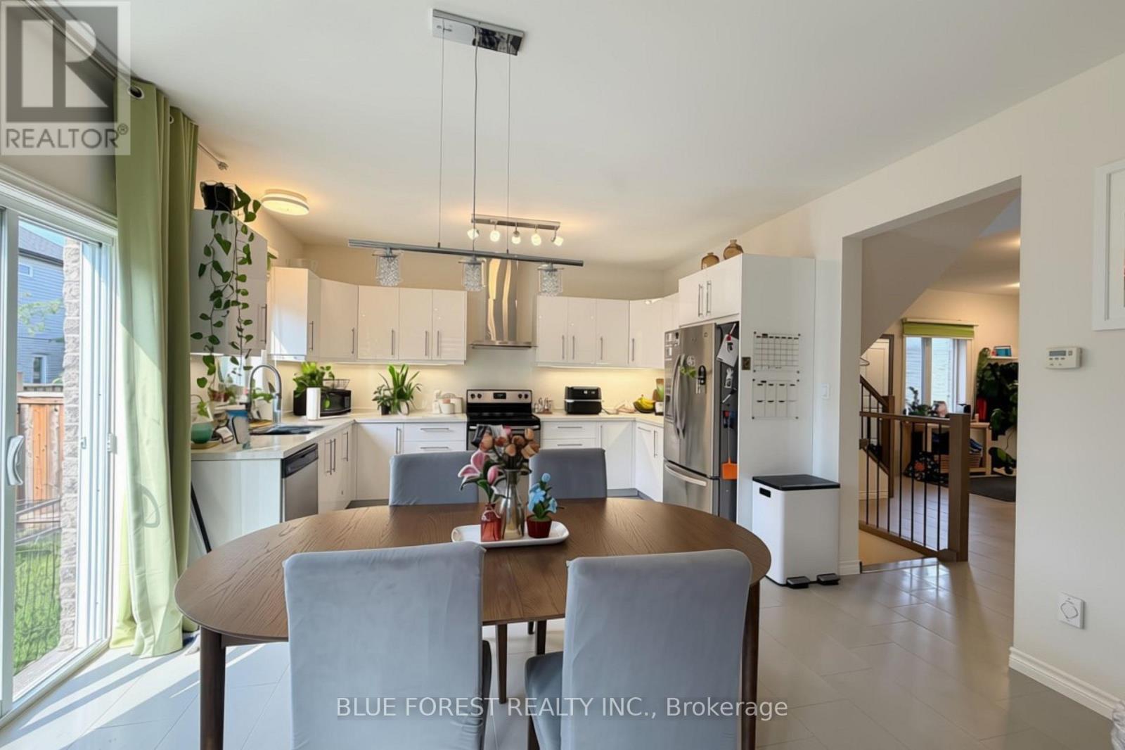 3584 Singleton Avenue, London South, Ontario  N6L 0C9 - Photo 6 - X13737358