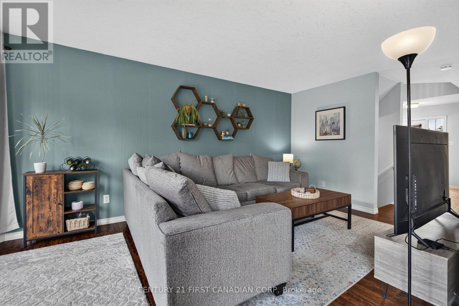 1318 Blackmaple Drive, London East, Ontario  N5Y 5V4 - Photo 6 - X13737360