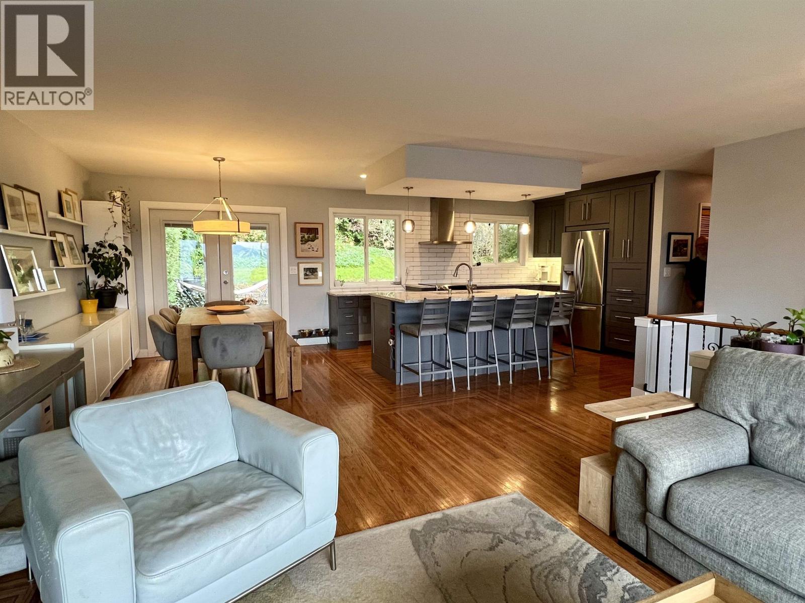 918 Baker Drive, Coquitlam, British Columbia  V3J 6X2 - Photo 7 - R3147667