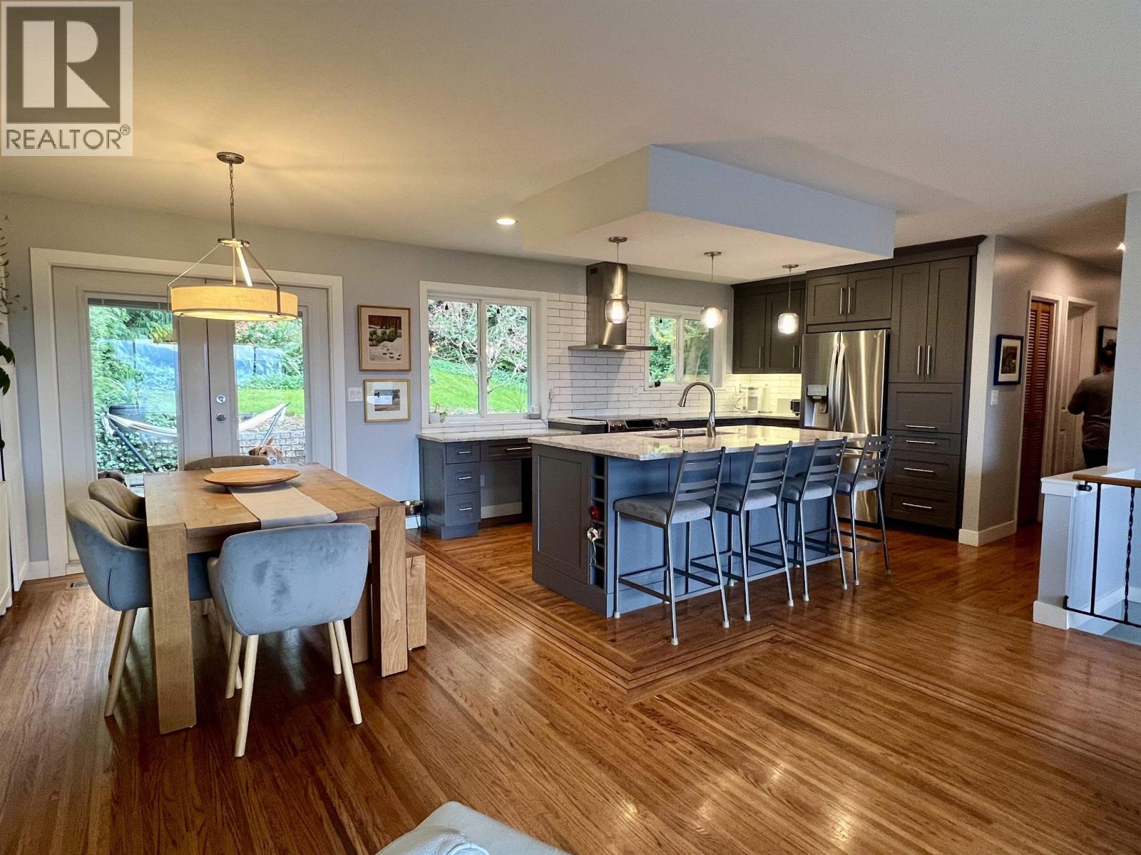 918 Baker Drive, Coquitlam, British Columbia  V3J 6X2 - Photo 5 - R3147667