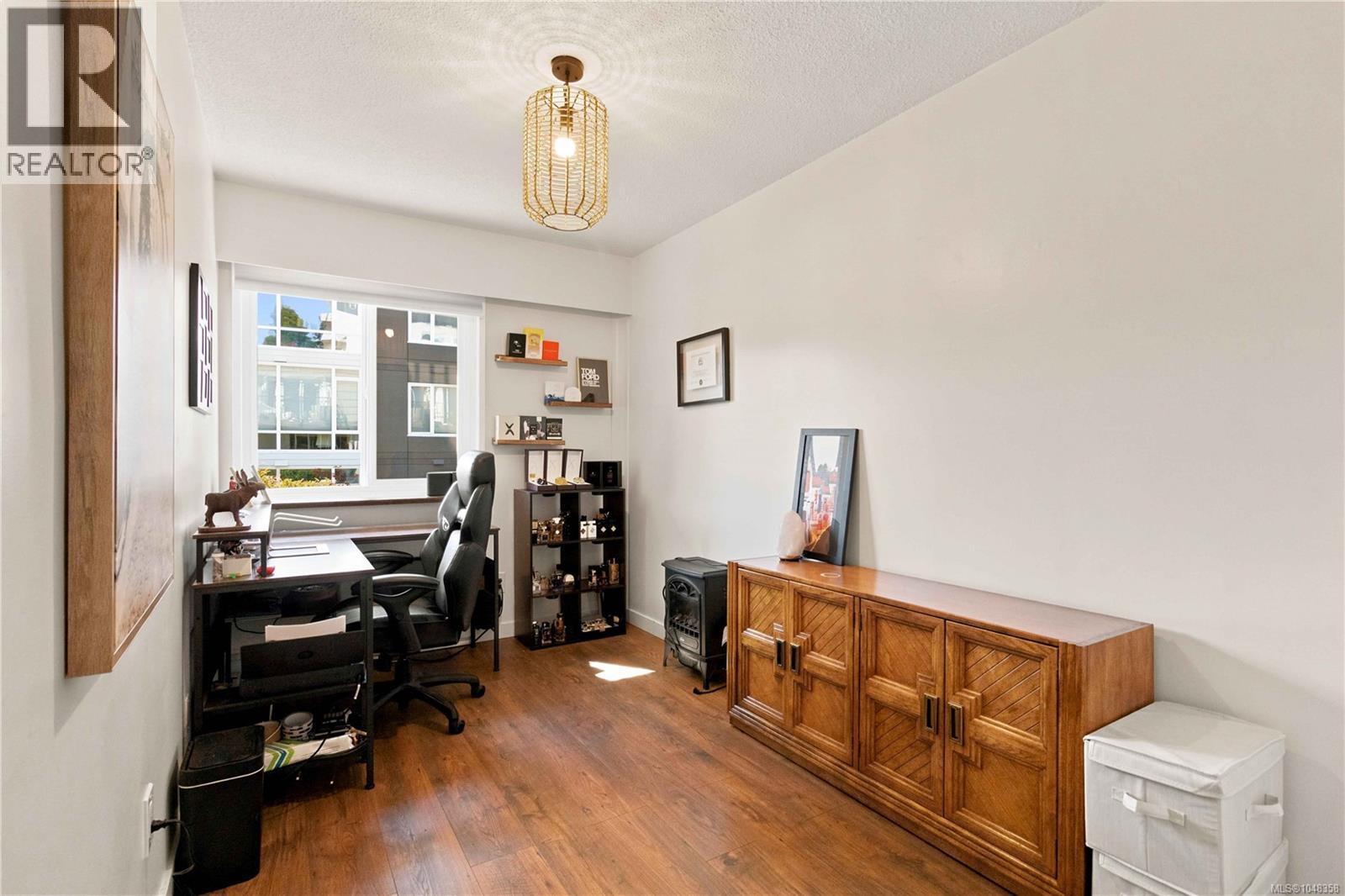 2 210 Douglas St, Victoria, British Columbia  V8V 2P2 - Photo 20 - 1048358