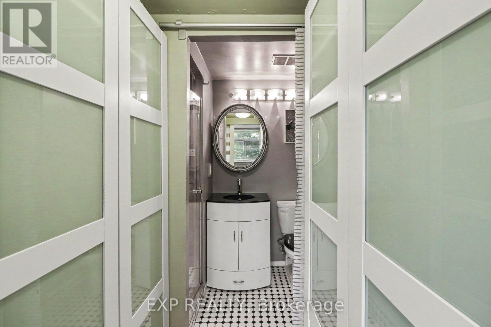 204 - 500 Laurier Avenue W, Ottawa, Ontario  K1R 5E1 - Photo 32 - X13737334