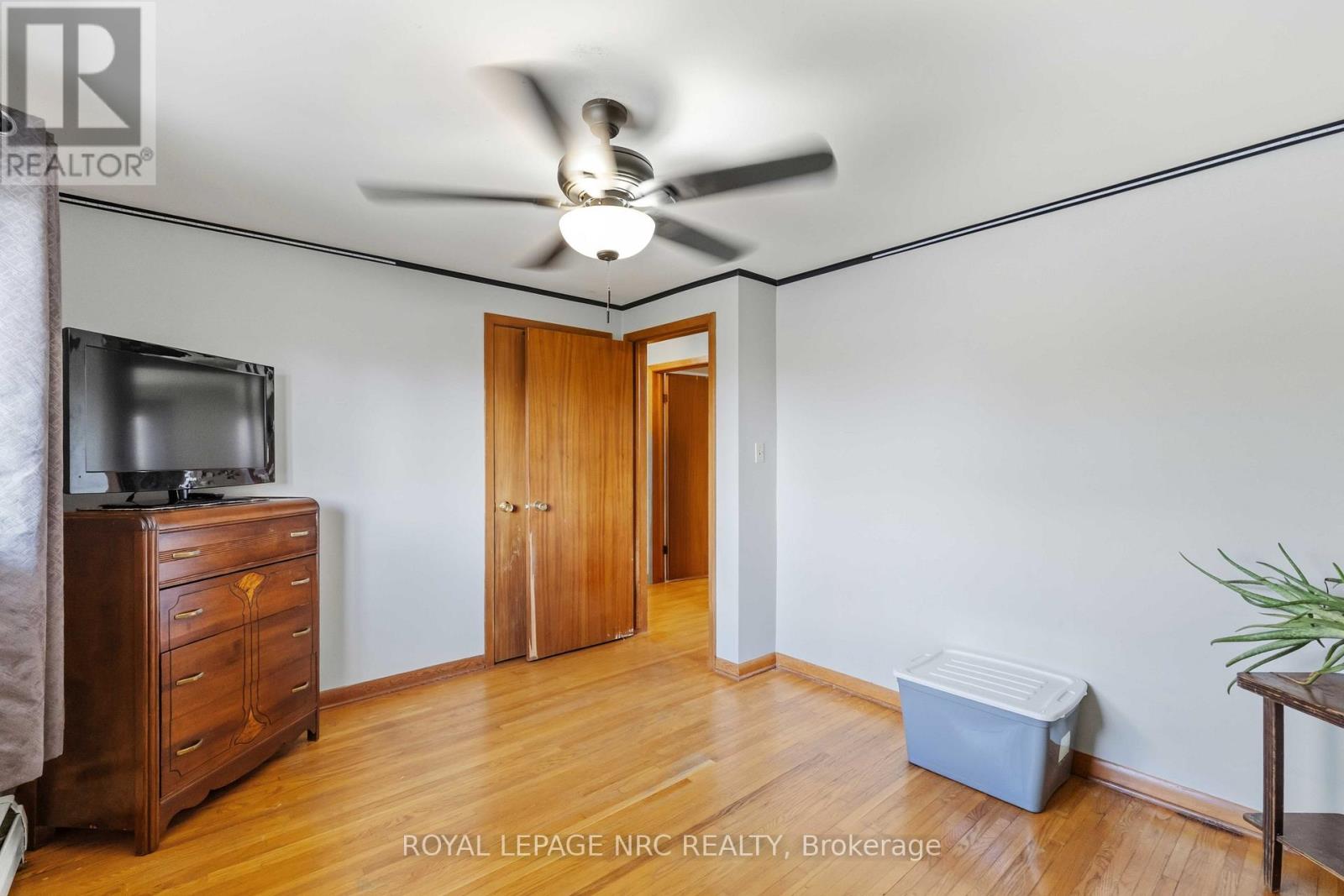 4485 Queensway Crescent, Niagara Falls, Ontario  L2E 5R5 - Photo 17 - X13737348