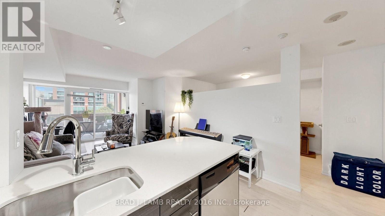 414 - 65 East Liberty Street, Toronto, Ontario  M6K 3R2 - Photo 2 - C13737272