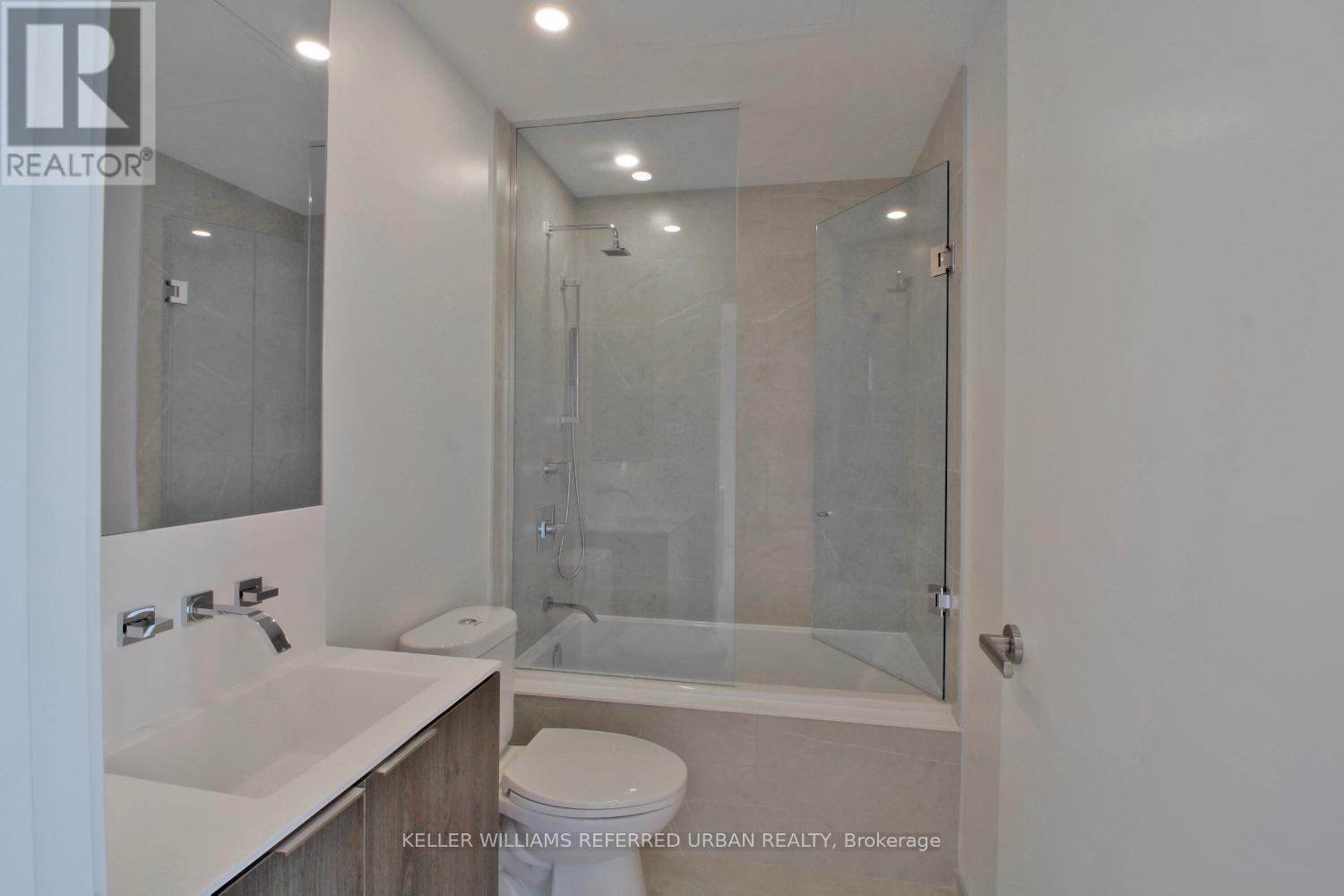 1707 - 16 Bonnycastle Street, Toronto, Ontario  M5A 0C9 - Photo 6 - C13737354