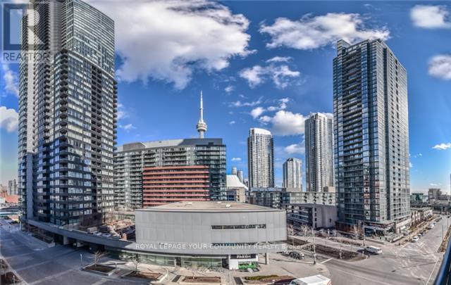 706 - 8 Telegram Mews, Toronto, Ontario  M5V 3Z5 - Photo 2 - C13737372