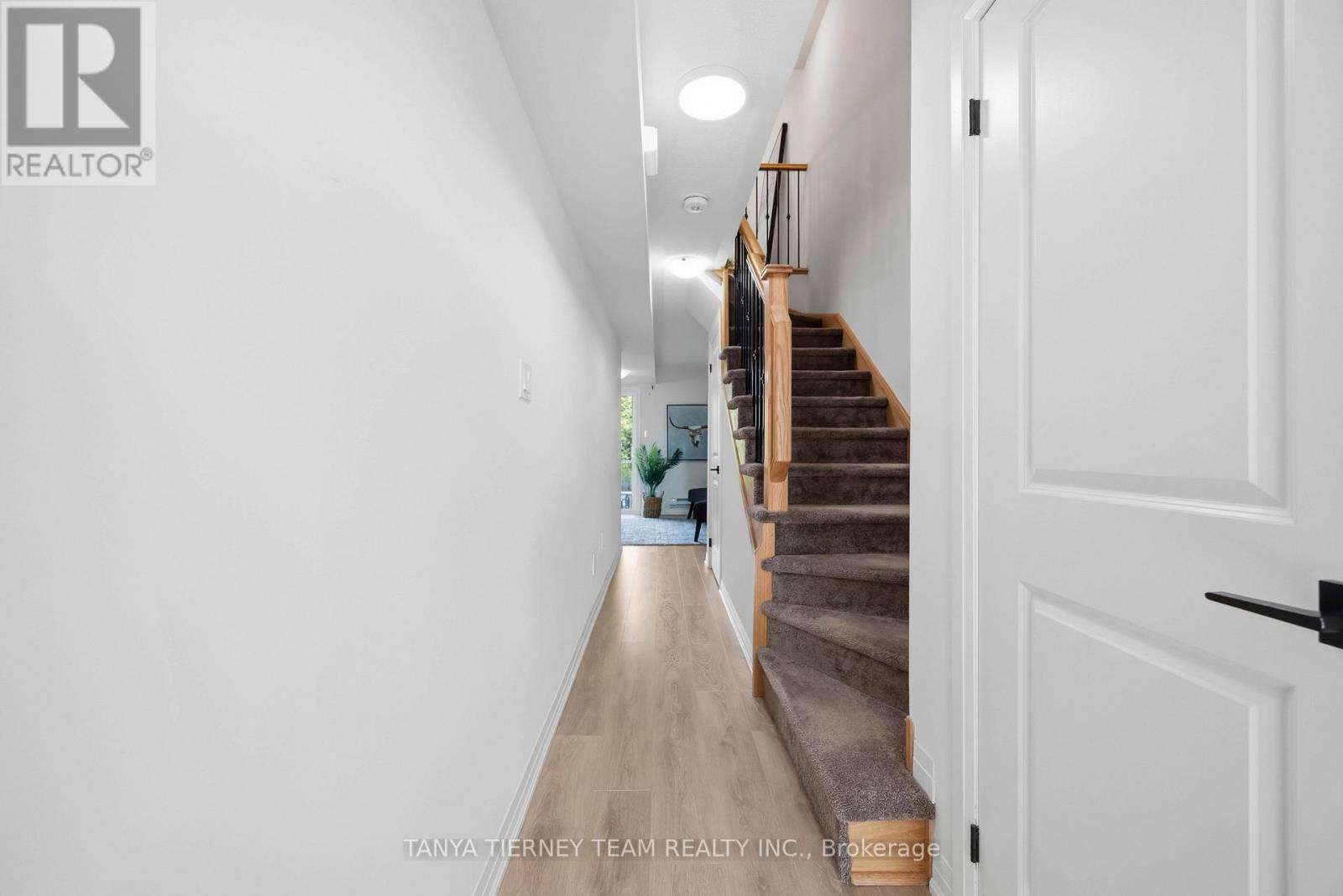 53 Emmas Way, Whitby, Ontario  L1R 0S7 - Photo 9 - E13737280