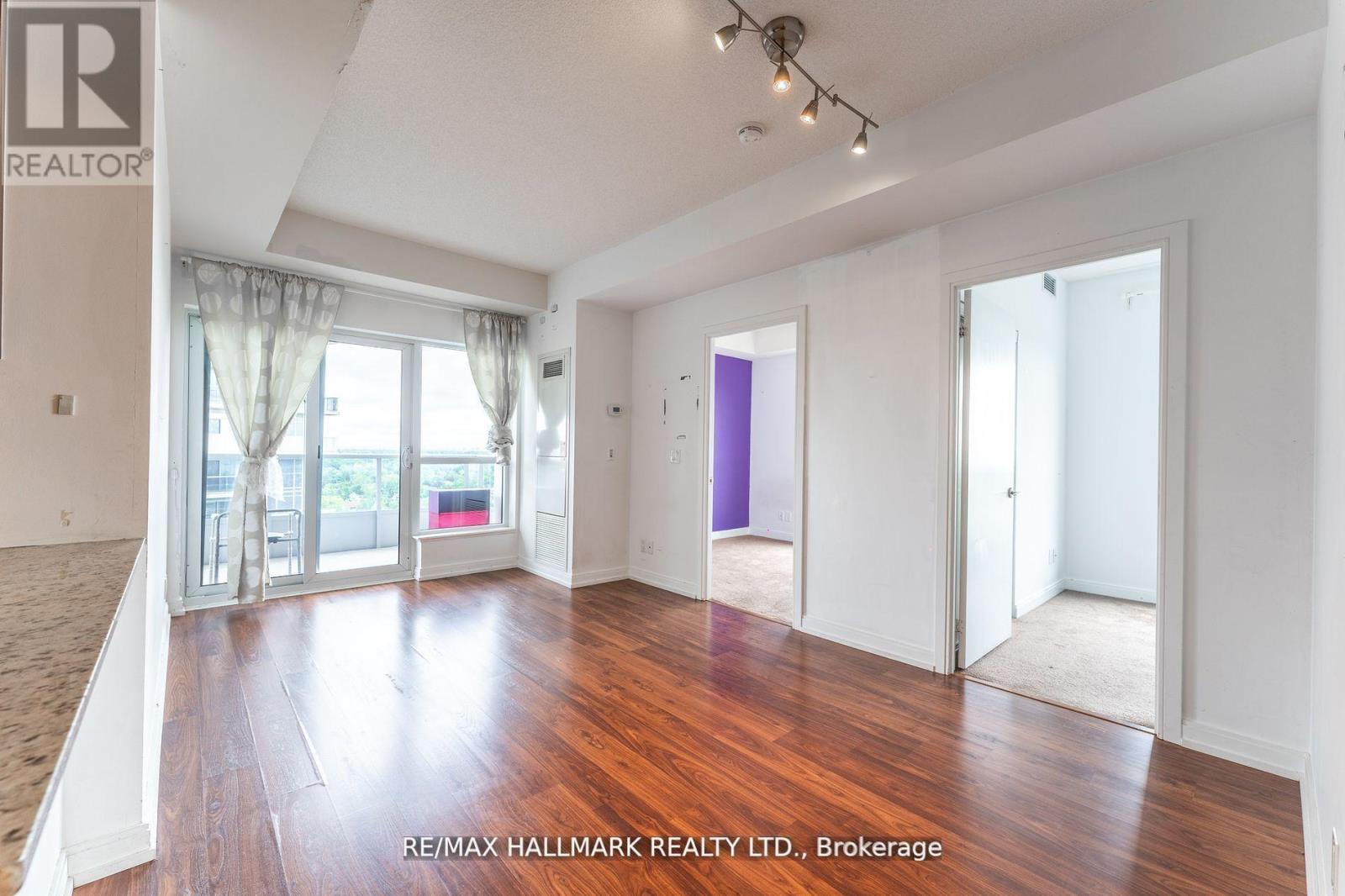 2220 - 181 Village Green Square, Toronto, Ontario  M1S 0K6 - Photo 13 - E13737368