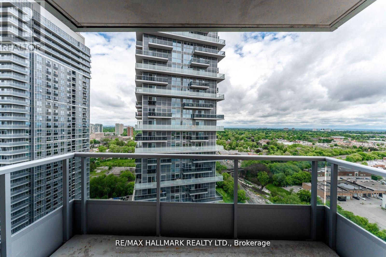 2220 - 181 Village Green Square, Toronto, Ontario  M1S 0K6 - Photo 17 - E13737368