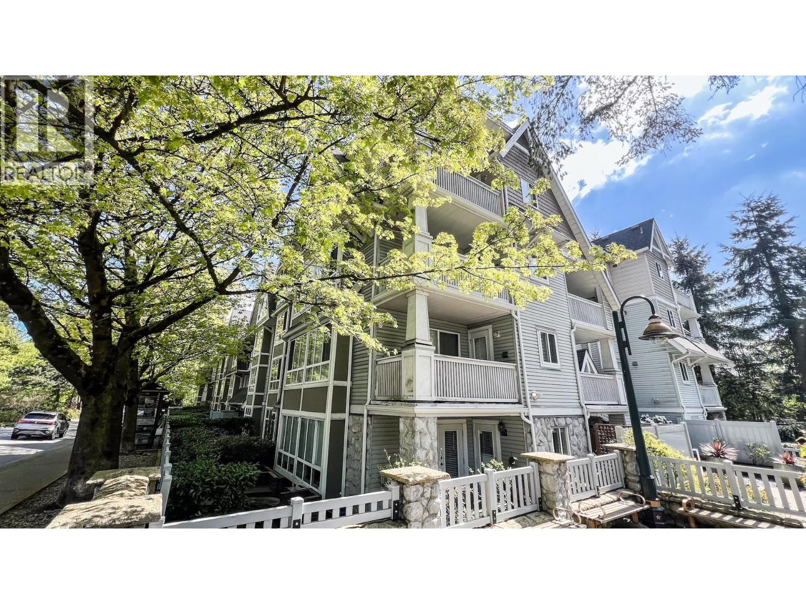 306 1111 Lynn Valley Road, North Vancouver, British Columbia  V7J 3V4 - Photo 1 - R3160790