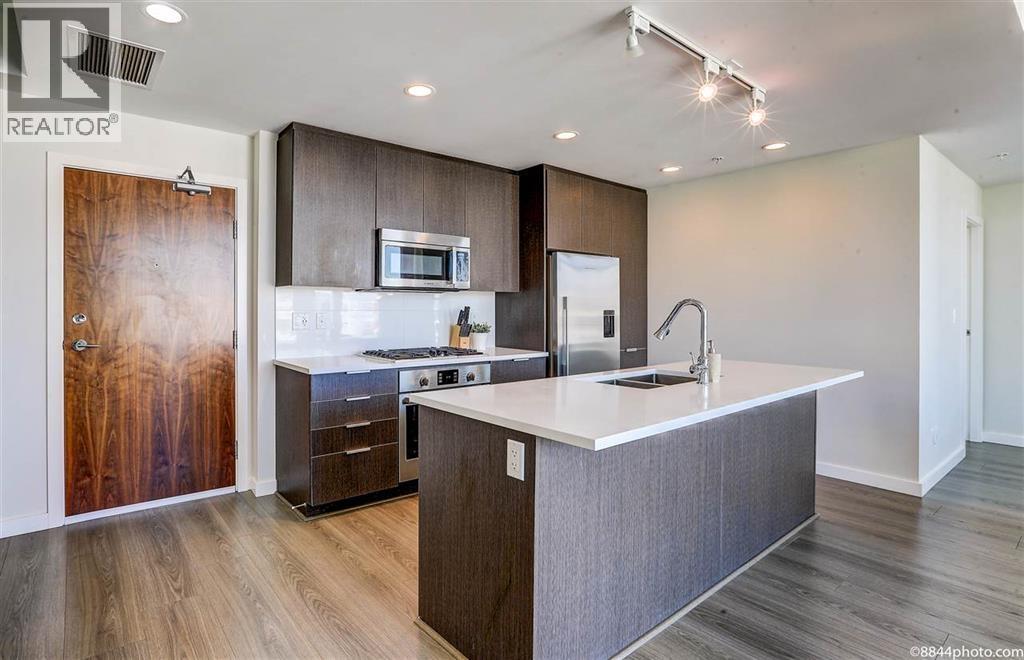 1703 8688 Hazelbridge Way, Richmond, British Columbia V6X 0R6 - Photo 3 - R3160809