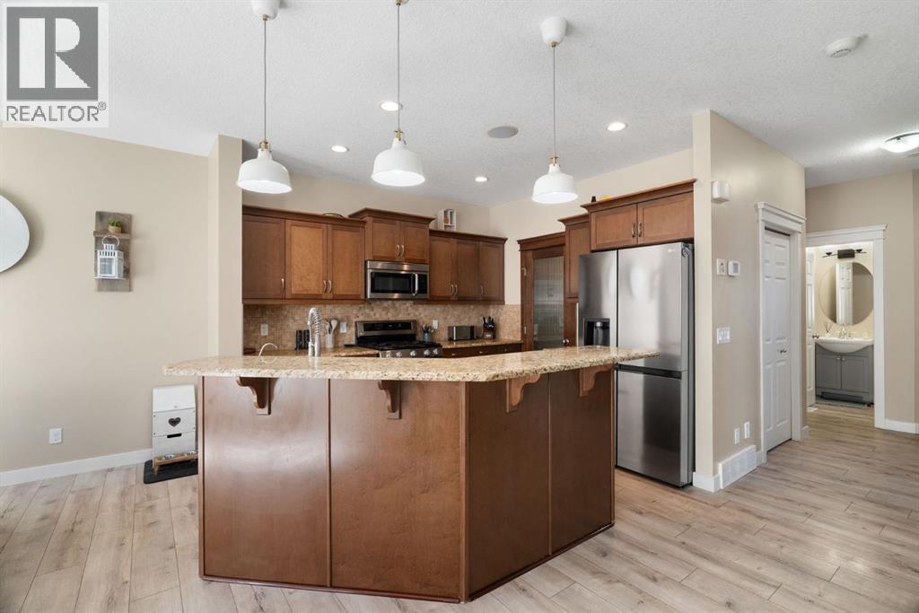 417 River Heights Drive, Cochrane, Alberta  T4C 0J3 - Photo 8 - A2340315