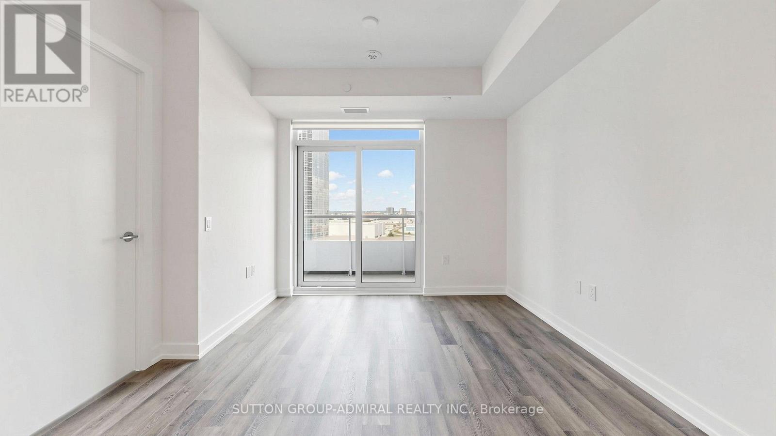 1301 - 5 Meadowdale Road, Vaughan, Ontario  L4K 0C7 - Photo 2 - N13737366