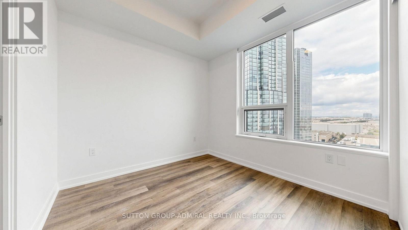 1301 - 5 Meadowdale Road, Vaughan, Ontario  L4K 0C7 - Photo 7 - N13737366