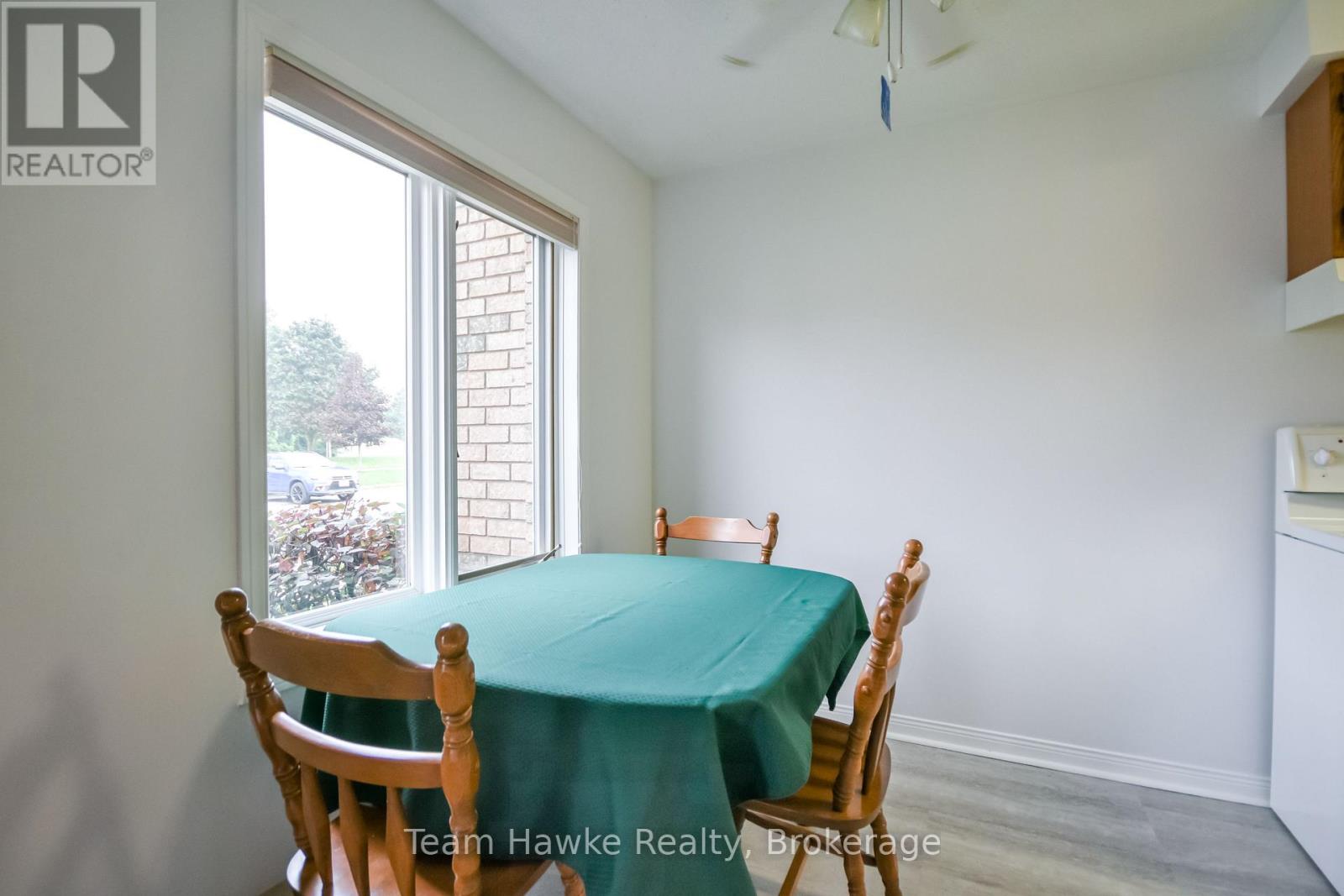 15 - 157 Church Street, Penetanguishene, Ontario L9M 1E4 - Photo 10 - S13737294