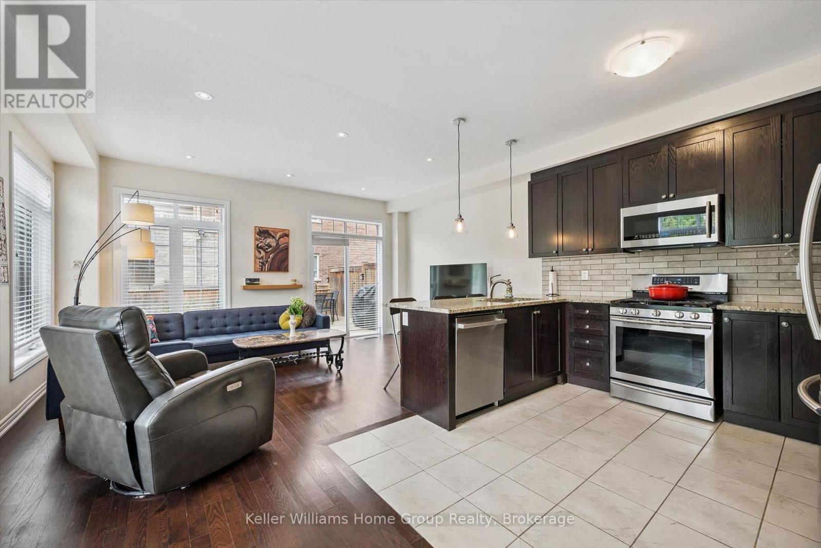 61 Ridgegate Crescent, Halton Hills (Georgetown), Ontario  L7G 0L6 - Photo 10 - W13737264