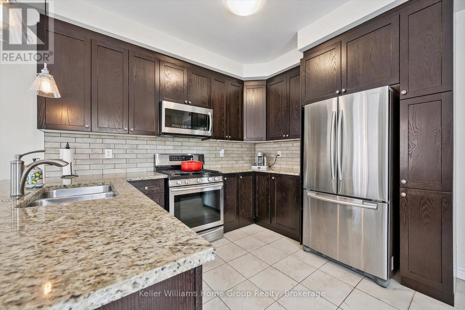 61 Ridgegate Crescent, Halton Hills (Georgetown), Ontario  L7G 0L6 - Photo 13 - W13737264